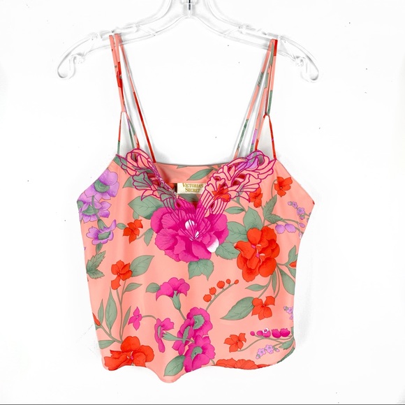 Victoria's Secret Tops - Victoria’s Secret Gold Label Floral Silk Crop Top